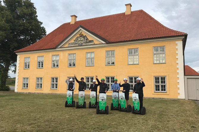 Segway Winter Tour 90 Minutes - A 20-minute café break at the Royal Danish Theater