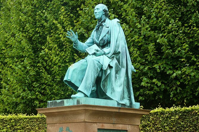Self-Guided Tour of Hans Christian Andersen's Copenhagen - What the GPS audio format feels like