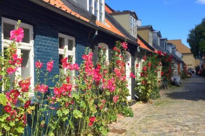 Time travel in Aarhus