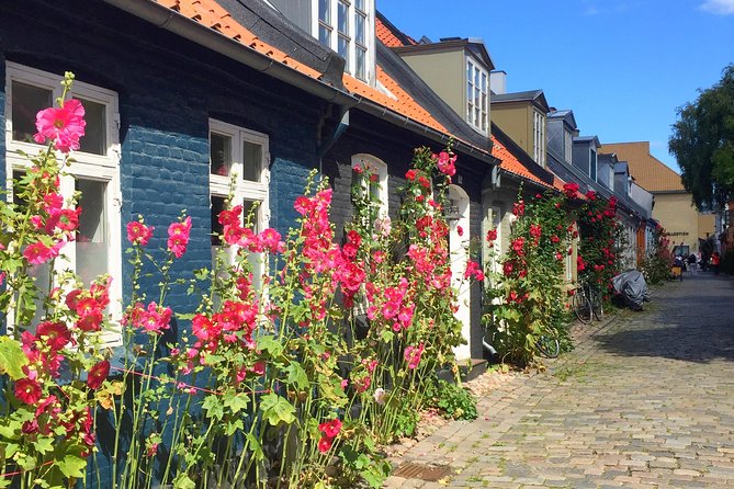 Time travel in Aarhus - Walking through the old streets