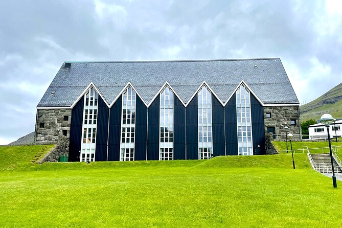 Understanding Klaksvík: A Self-guided city tour in KlaksvÍk - Four local subjects explain Klaksvík better than a sightseeing checklist