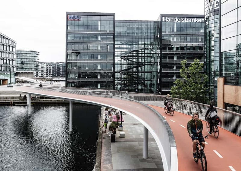 Urban Design and Livability E-bike Tour - Starting near Nyhavn, then leaving the center behind