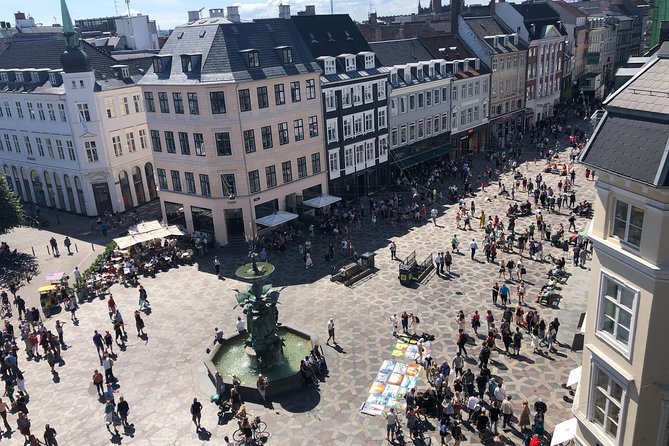 Walking tour - Copenhagen Old Town & Tivoli Park included - Church of Our Lady and Thorvaldsen’s sculptures